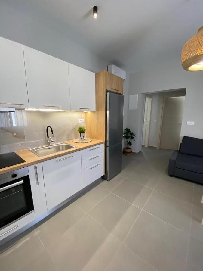 Fanouris Luxury Apartments 2 Chania  Buitenkant foto